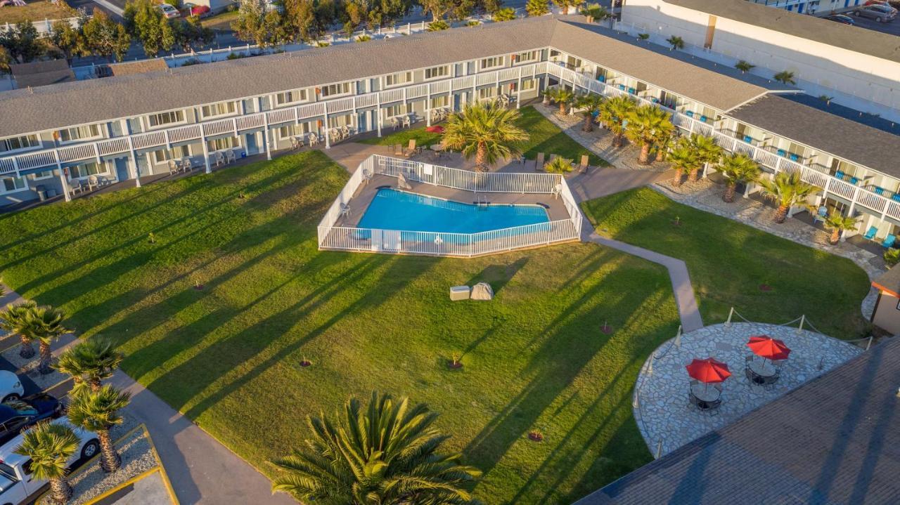 San Simeon Lodge Zewnętrze zdjęcie